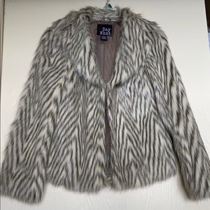 💫make an offer💰 Fur Jacket